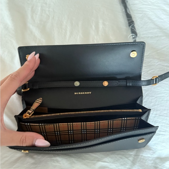 Burberry Henley Mini Vintage Check Crossbody - Picture 5 of 7